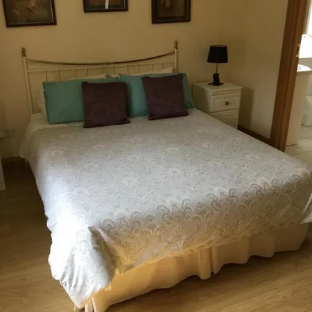 Rose Frühstückspension *